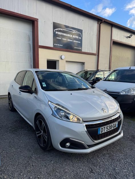 PEUGEOT 208 1.6 BLUEHDI 100CH GT LINE S&S 5 portes