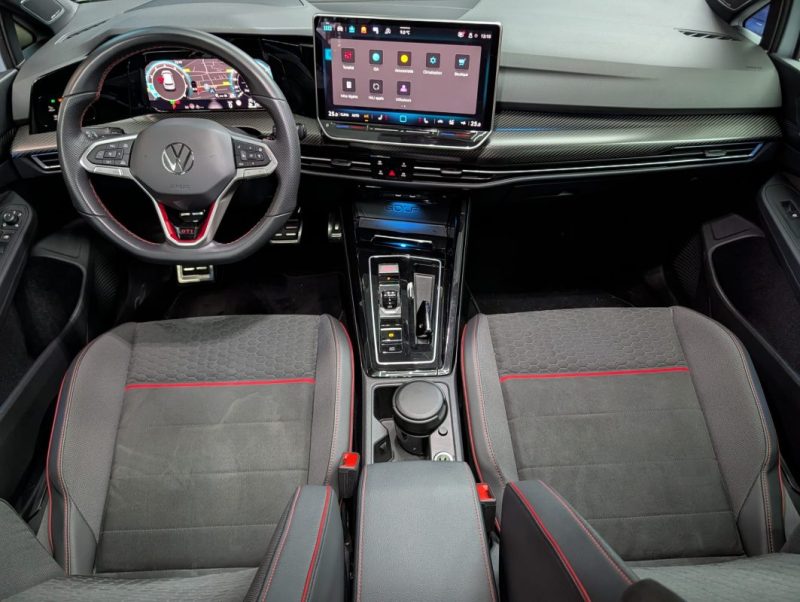 VOLKSWAGEN GOLF 8 GTI ClubSport 2.0 TSI 300cv DSG Bleu cristal 