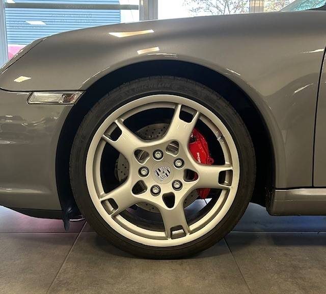 PORSCHE 911 TYPE 997 CARRERA S 2005