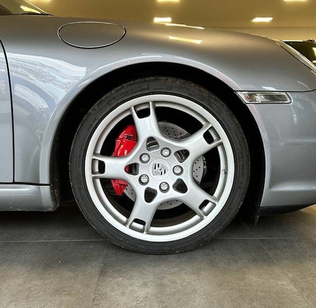 PORSCHE 911 TYPE 997 CARRERA S 2005