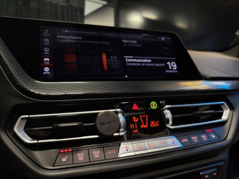 BMW SERIE 1 118D 150CH PACK M / SUIVI BMW / TOIT OUVRANT / HARMAN KARDON / CARPLAY 