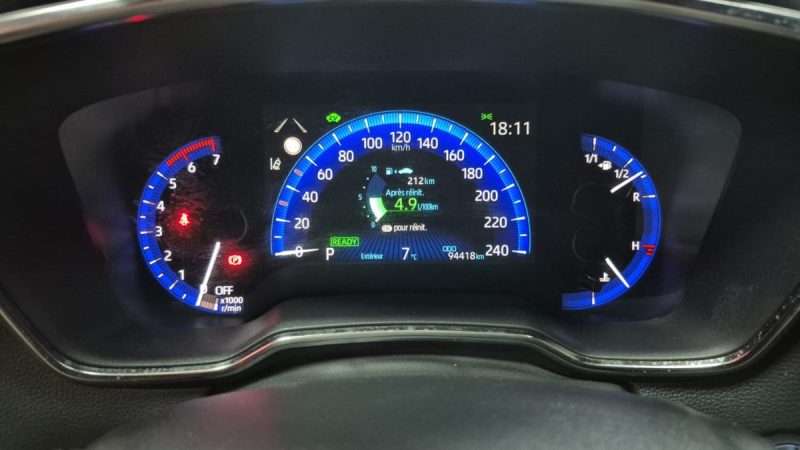  TOYOTA COROLLA TOURING SPORTS 122cv DYNAMIC BUSINESS/1 ERE MAIN/ TVA RECUPERABLE