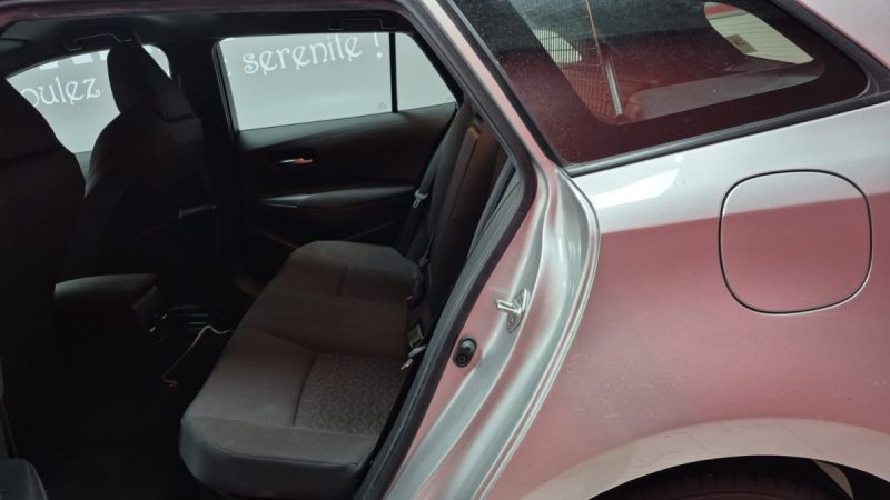  TOYOTA COROLLA TOURING SPORTS 122cv DYNAMIC BUSINESS/1 ERE MAIN/ TVA RECUPERABLE