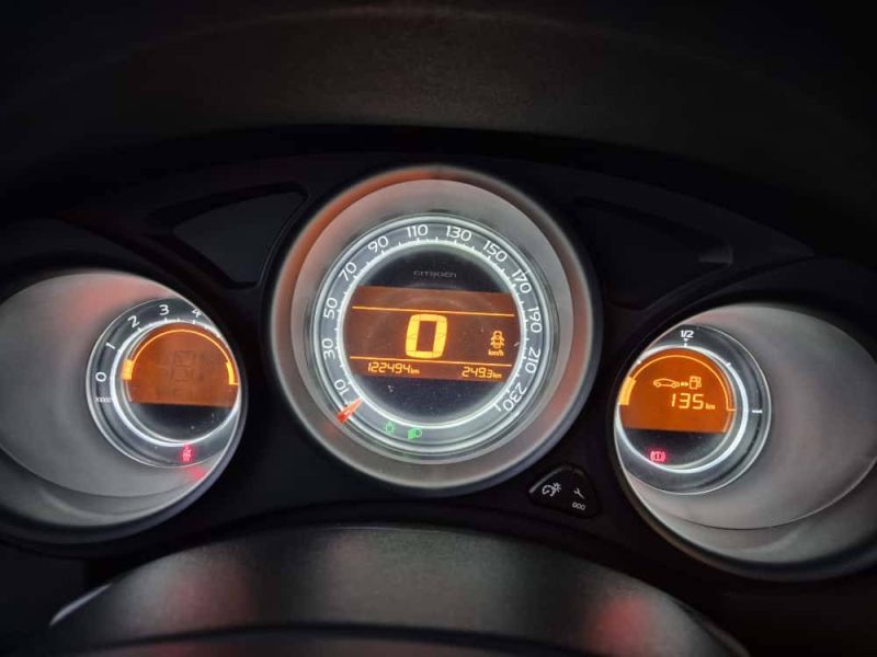 CITROEN C4 VTI 120 CONFORT 2011