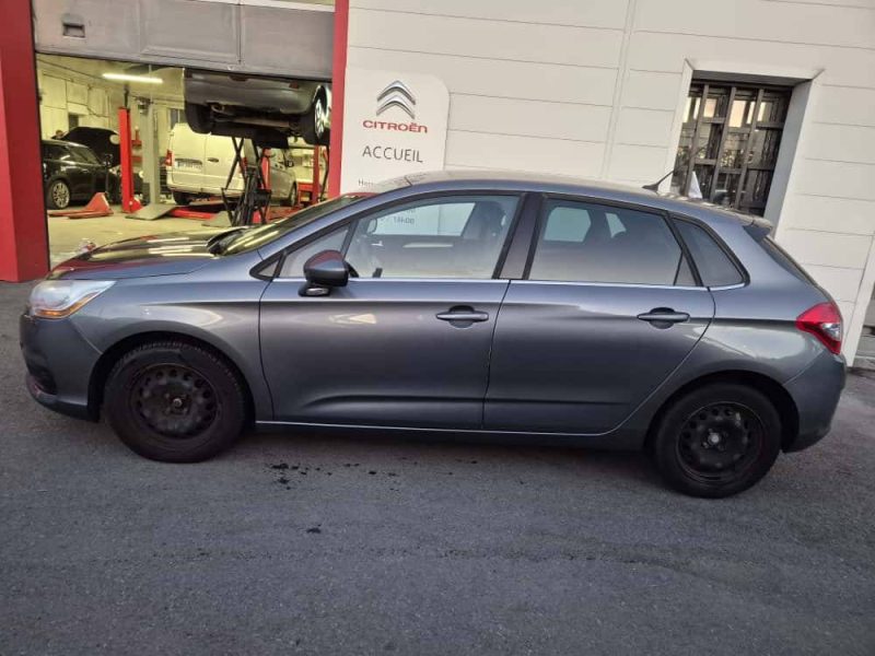 CITROEN C4 VTI 120 CONFORT 2011