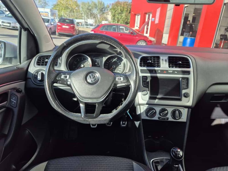VOLKSWAGEN POLO 1.2 TSI 90CH1.2 TSI 90ch CROSS POLO 5P 2015