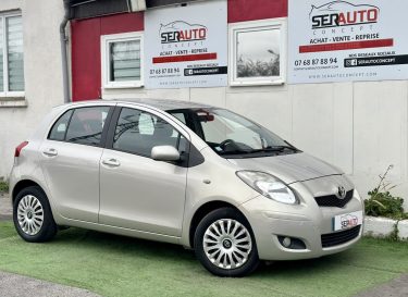 TOYOTA YARIS 1.3 VVT-I IN CONFORT PACK 5P 