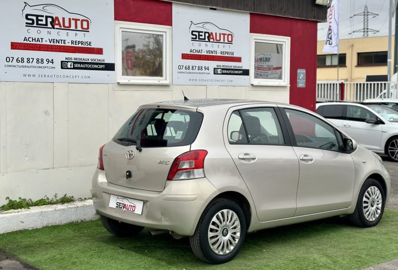 TOYOTA YARIS 1.3 VVT-I IN CONFORT PACK 5P 