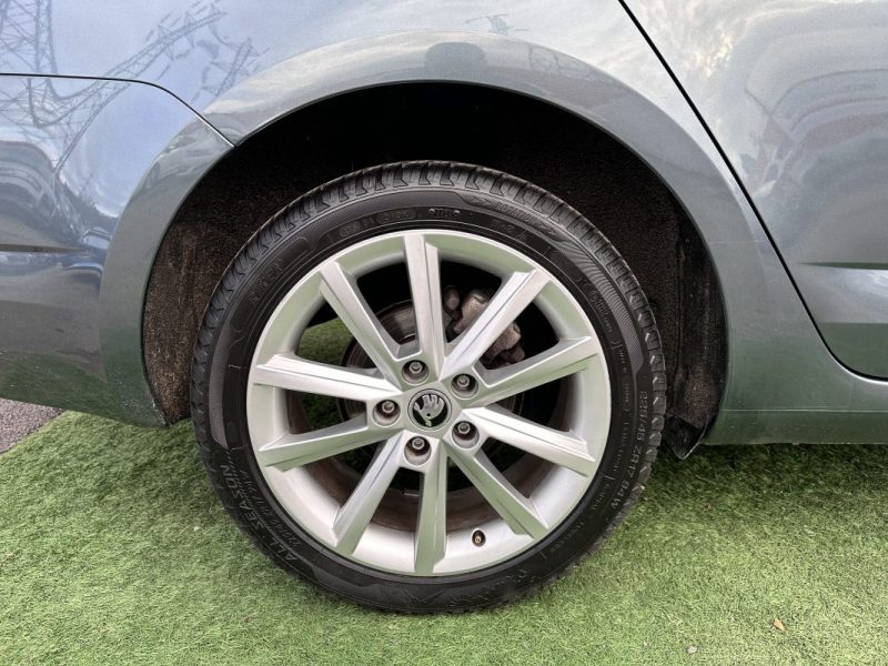 SKODA OCTAVIA 2.0 TDI 150CH CR FAP GREEN TEC BUSINESS PLUS DSG6 2016