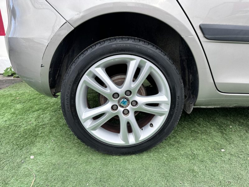 SKODA FABIA 1.2 E-CLIM 5P 60V / 1ERE MAIN  