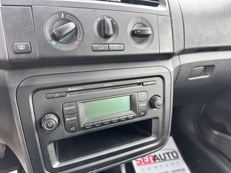 SKODA FABIA 1.2 E-CLIM 5P 60V / 1ERE MAIN  