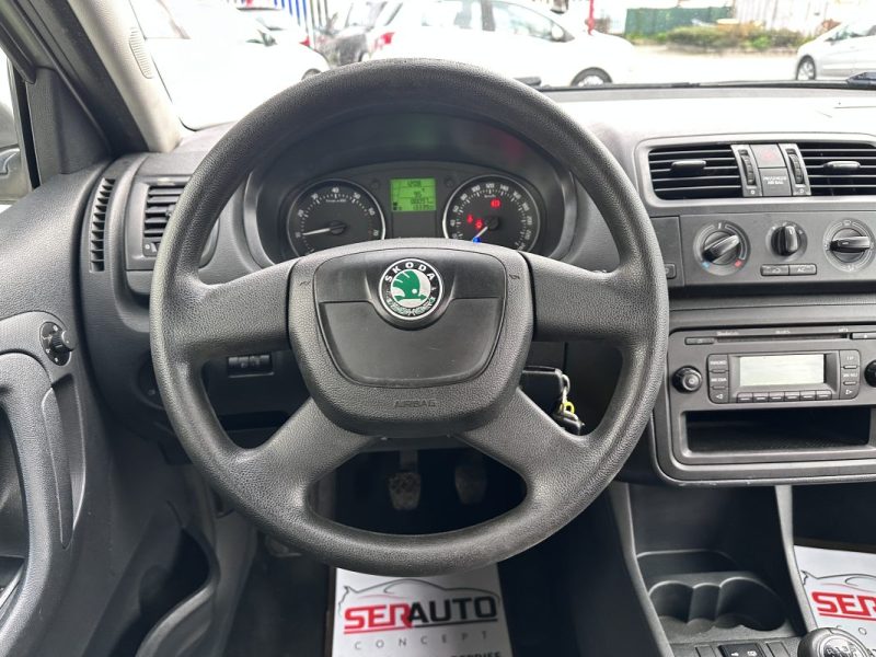 SKODA FABIA 1.2 E-CLIM 5P 60V / 1ERE MAIN  