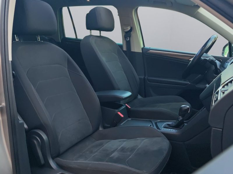VOLKSWAGEN TIGUAN II 2.0 TDI 150CH CARAT DSG7 / TOIT OUVRANT