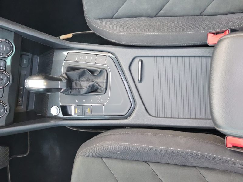 VOLKSWAGEN TIGUAN II 2.0 TDI 150CH CARAT DSG7 / TOIT OUVRANT