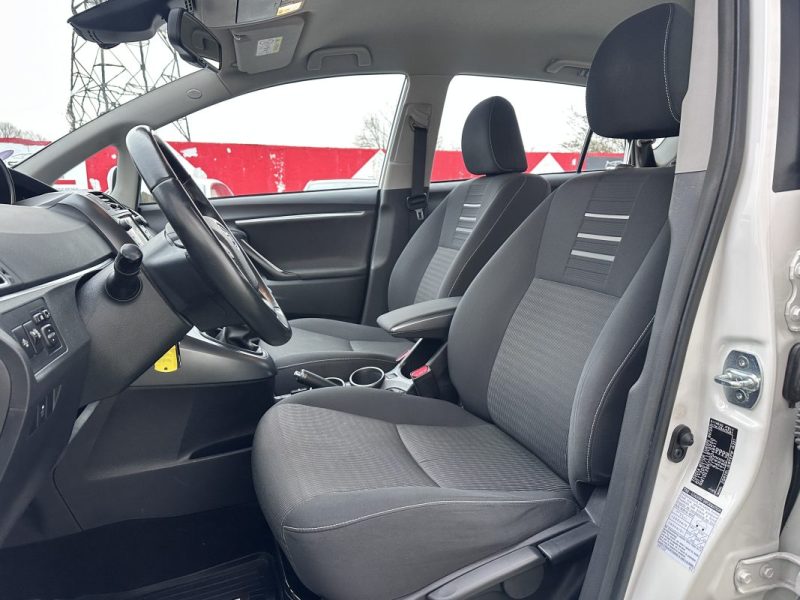 TOYOTA VERSO 132 VVT-I DYNAMIC / 1ERE MAIN 