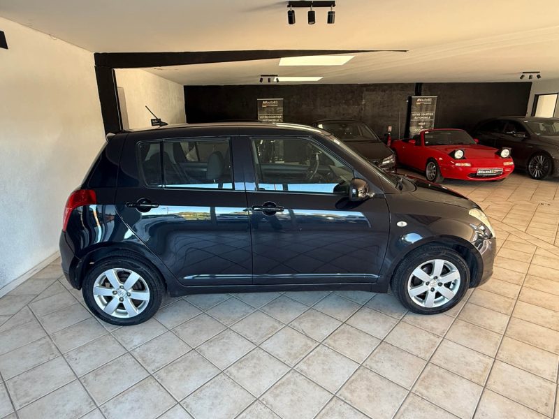 Suzuki Swift 1.3 VVT GLX 4x4 - 2008 - 192.600km - Garantie 1an -