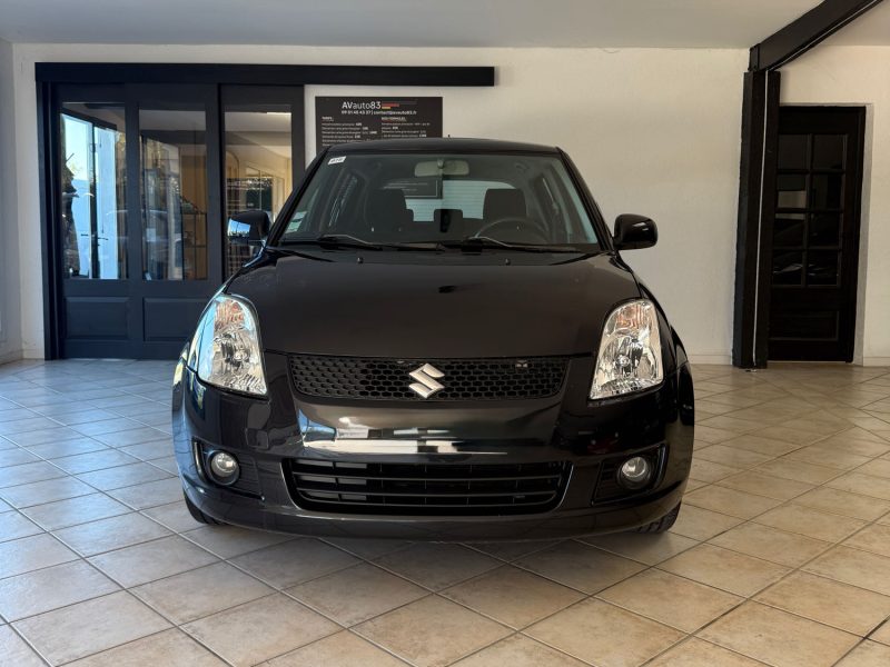 Suzuki Swift 1.3 VVT GLX 4x4 - 2008 - 192.600km - Garantie 1an -