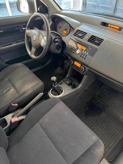 Suzuki Swift 1.3 VVT GLX 4x4 - 2008 - 192.600km - Garantie 1an -