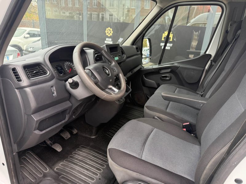 RENAULT MASTER III L2H2 2.3 DCI 135cv 7 PLACES CABINE APPROFONDIE GD CONFORt 
