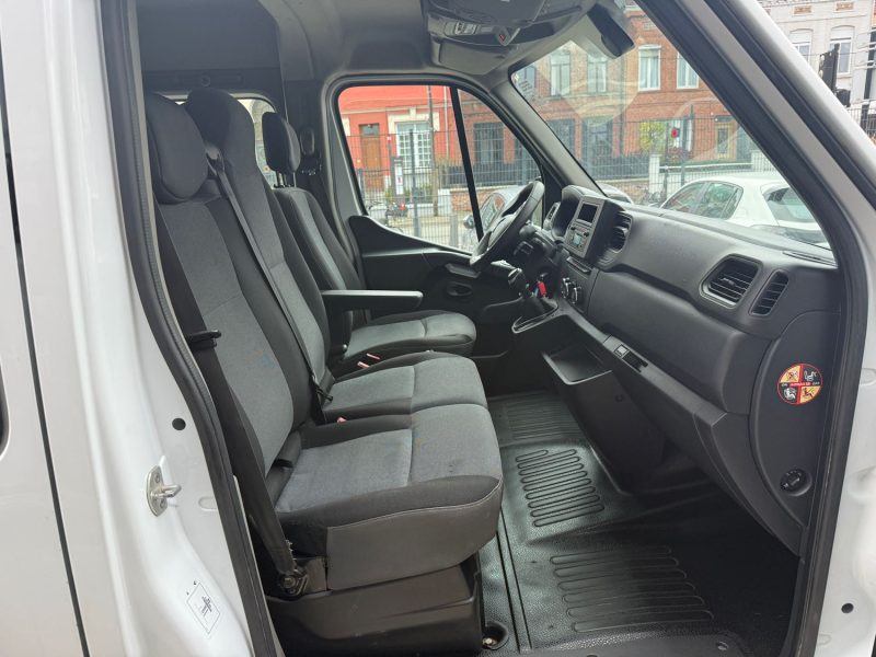 RENAULT MASTER III L2H2 2.3 DCI 135cv 7 PLACES CABINE APPROFONDIE GD CONFORt 