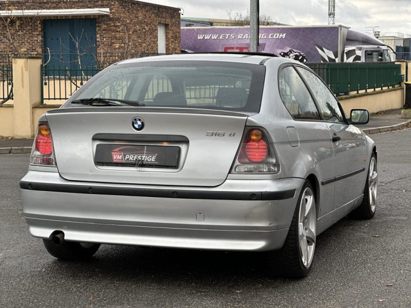 BMW SERIE 3 316ti 115 CV COMPACT E46 Boite auto / Toit Ouvrant / Paiement 4X ou 10X Possible