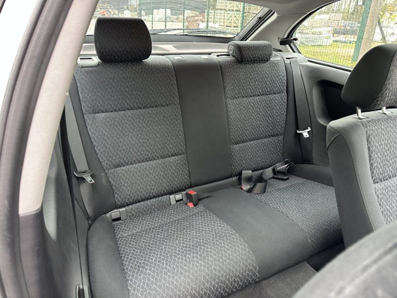 BMW SERIE 3 316ti 115 CV COMPACT E46 Boite auto / Toit Ouvrant / Paiement 4X ou 10X Possible