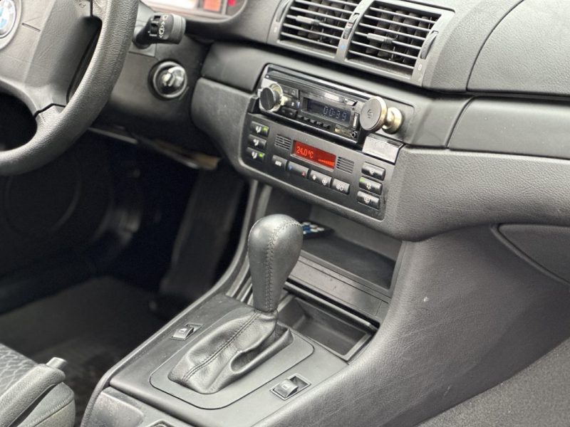 BMW SERIE 3 316ti 115 CV COMPACT E46 Boite auto / Toit Ouvrant / Paiement 4X ou 10X Possible