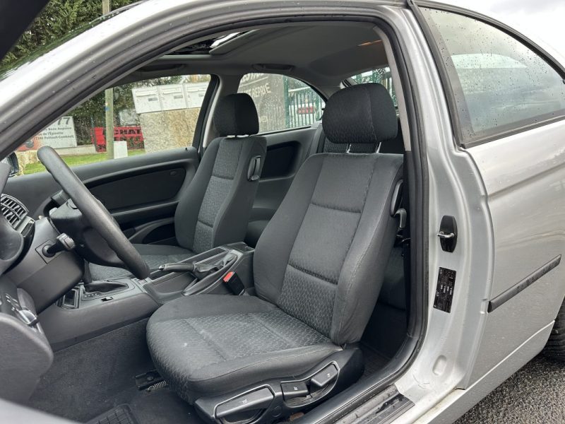 BMW SERIE 3 316ti 115 CV COMPACT E46 Boite auto / Toit Ouvrant / Paiement 4X ou 10X Possible