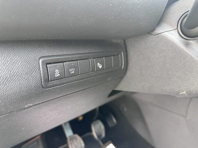 PEUGEOT 308 II 1.6 E-HDI FAP 115CH FELINE  2014