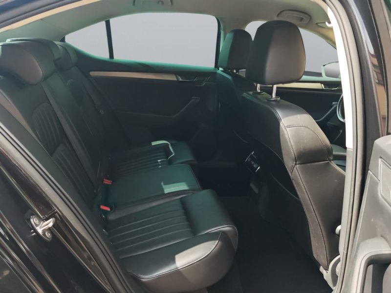 SKODA SUPERB III 1.6 TDI 120CV STYLE DSG 