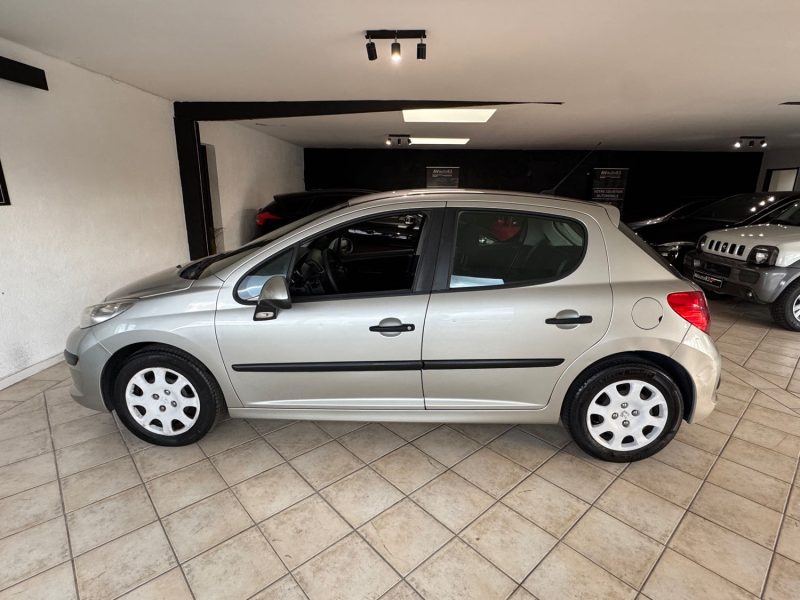 Peugeot 207 1.4 HDi – 2009 – 179 000 km – Garantie 12 mois - Révisée - CT ok 