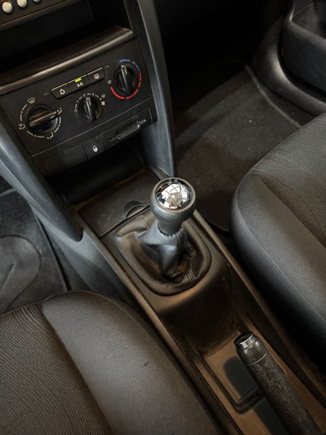 Peugeot 207 1.4 HDi – 2009 – 179 000 km – Garantie 12 mois - Révisée - CT ok 