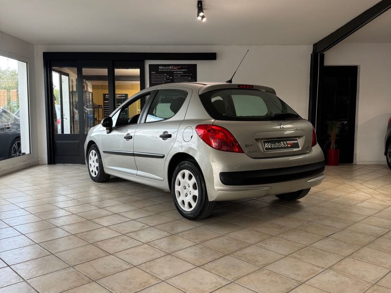 Peugeot 207 1.4 HDi – 2009 – 179 000 km – Garantie 12 mois - Révisée - CT ok 