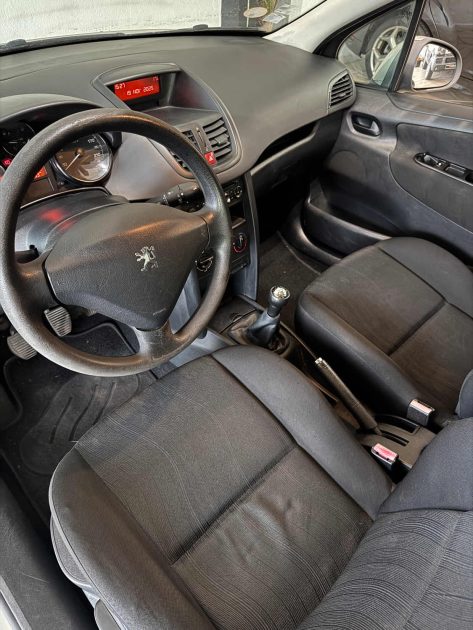 Peugeot 207 1.4 HDi – 2009 – 179 000 km – Garantie 12 mois - Révisée - CT ok 