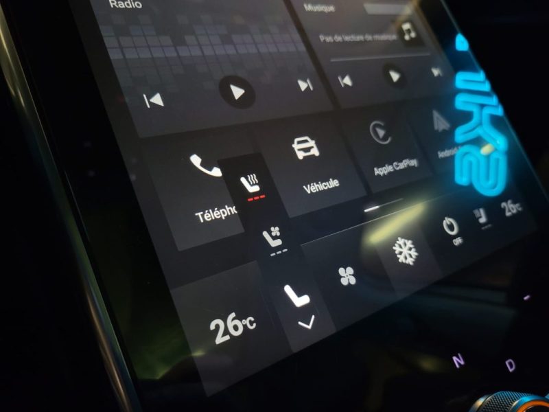 MG MARVEL R 70 KWH EV 180 2WD LUXURY TOIT OUVRANT / SIEGES CHAUFFANTS VENTILLÉ / 360° / ANGLE MORTS 2024