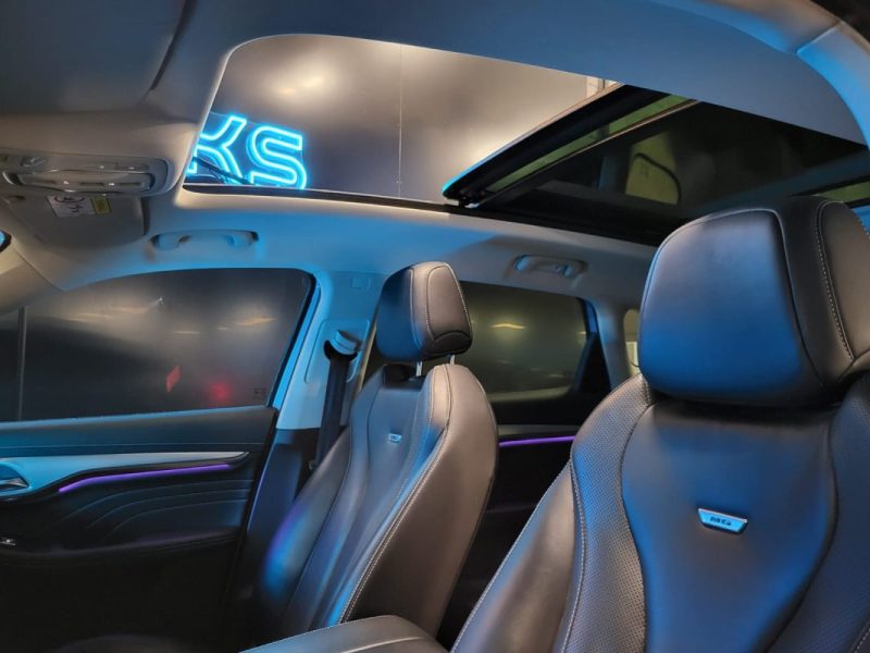 MG MARVEL R 70 KWH EV 180 2WD LUXURY TOIT OUVRANT / SIEGES CHAUFFANTS VENTILLÉ / 360° / ANGLE MORTS 2024