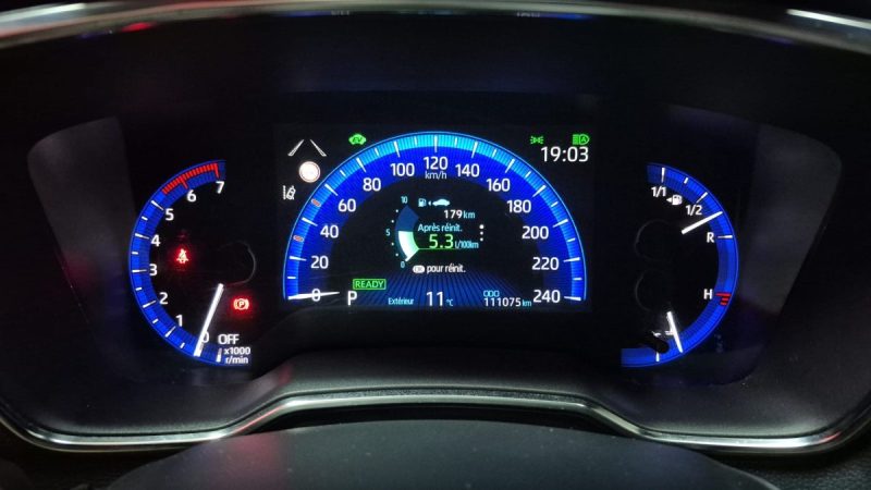 TOYOTA COROLLA TOURING SPORT 122cv DYNAMIC BUSINESS/1 ERE MAIN/TVA RECUPERABLE