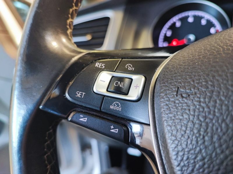 VOLKSWAGEN GOLF VII 1.2 TSI 110CH BLUEMOTION TECHNOLOGY LOUNGE 5P 2016