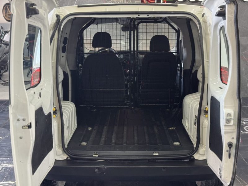 PEUGEOT BIPPER 1.3 HDI 80CH OUTDOOR 2014 ttc