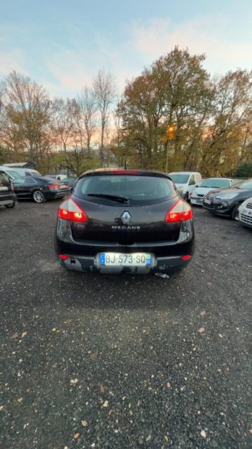 RENAULT MEGANEIII 1.5 DCI - 8V TURBO 2009