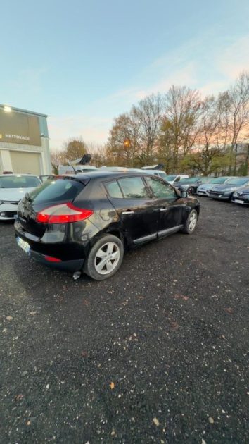 RENAULT MEGANEIII 1.5 DCI - 8V TURBO 2009