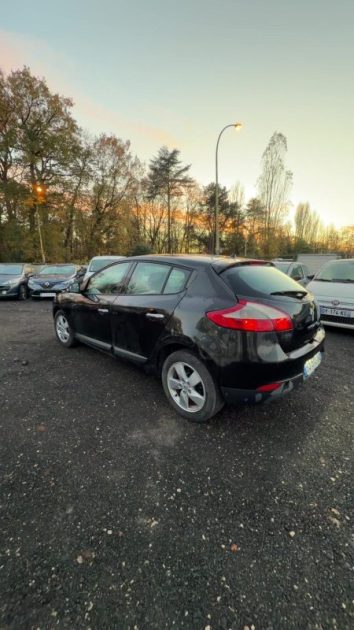 RENAULT MEGANEIII 1.5 DCI - 8V TURBO 2009