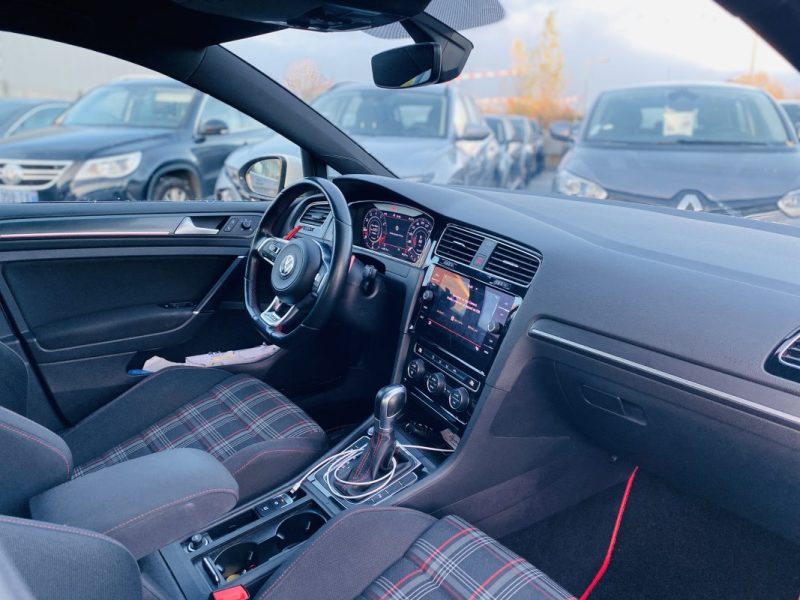 VOLKSWAGEN GOLF VII GTI PERFORMANCE 2.0 TSI 245CH DSG7 / CarPlay - Caméra De Recul - Stage 1 Ethanol
