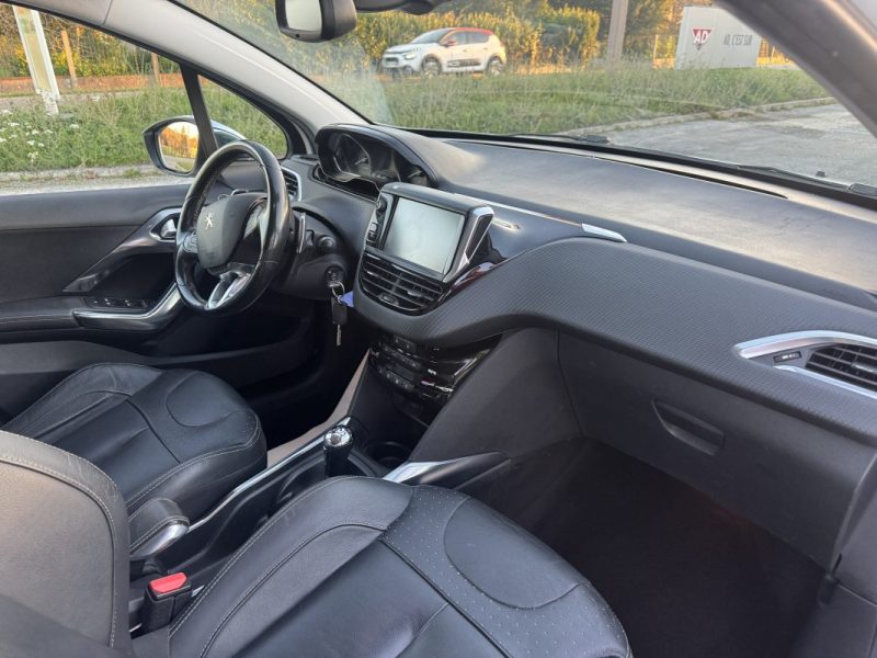 PEUGEOT 2008 1.6 E-HDI92 ALLURE BVA