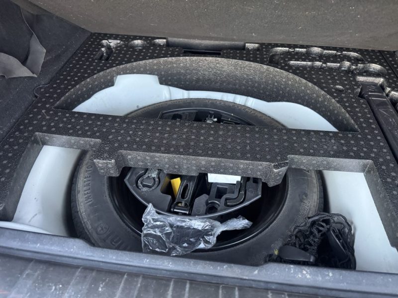 PEUGEOT 2008 1.6 E-HDI92 ALLURE BVA