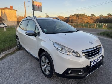 PEUGEOT 2008 1.6 E-HDI92 ALLURE BVA