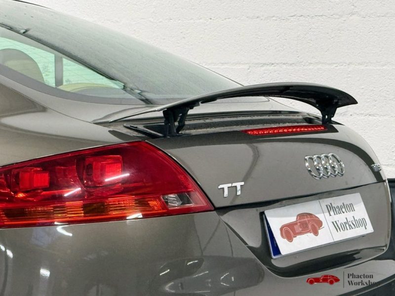 AUDI TT Coupé 1.8 TFSI – 160 ch | Entretien complet | Configuration Audi Exclusive