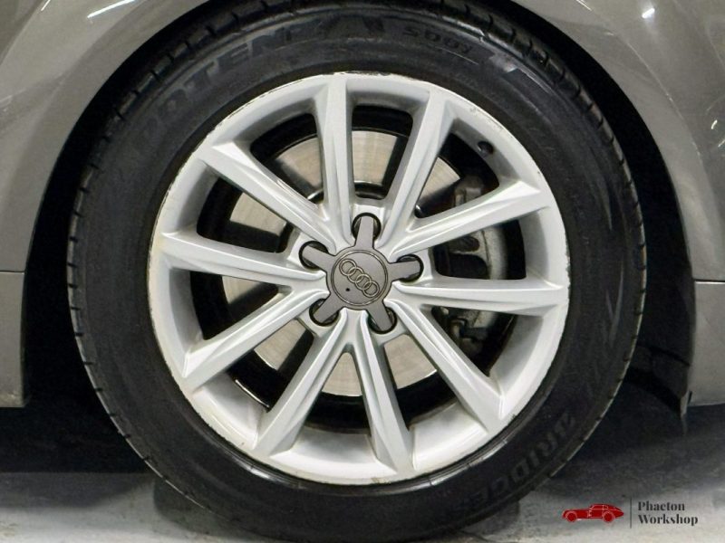 AUDI TT Coupé 1.8 TFSI – 160 ch | Entretien complet | Configuration Audi Exclusive