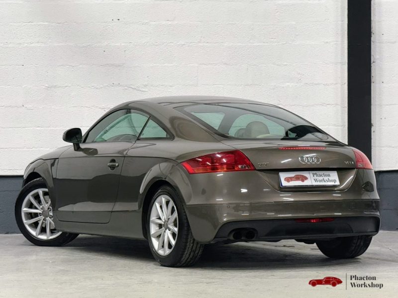 AUDI TT Coupé 1.8 TFSI – 160 ch | Entretien complet | Configuration Audi Exclusive