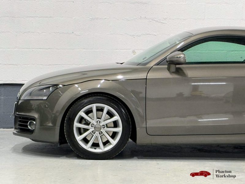 AUDI TT Coupé 1.8 TFSI – 160 ch | Entretien complet | Configuration Audi Exclusive